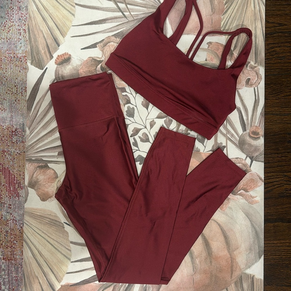 Athleta Lustre Elation Set